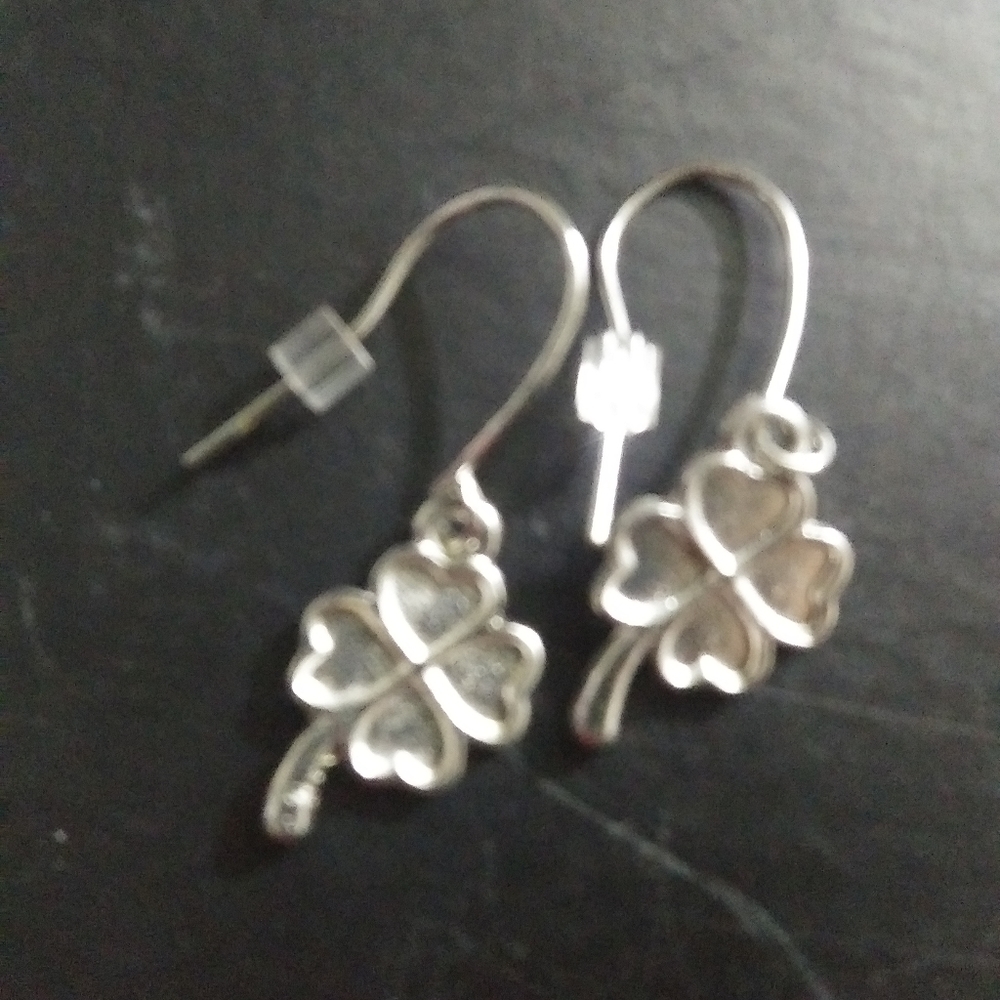 At party's day earings